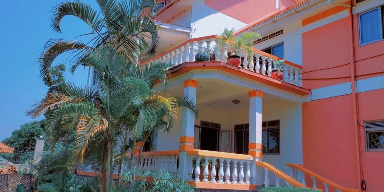 La Feve Beach Bed And Breakfast Entebbe Eksteriør bilde